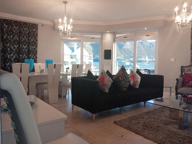 To Let 3 Bedroom Property for Rent in Somerset West Western Cape
